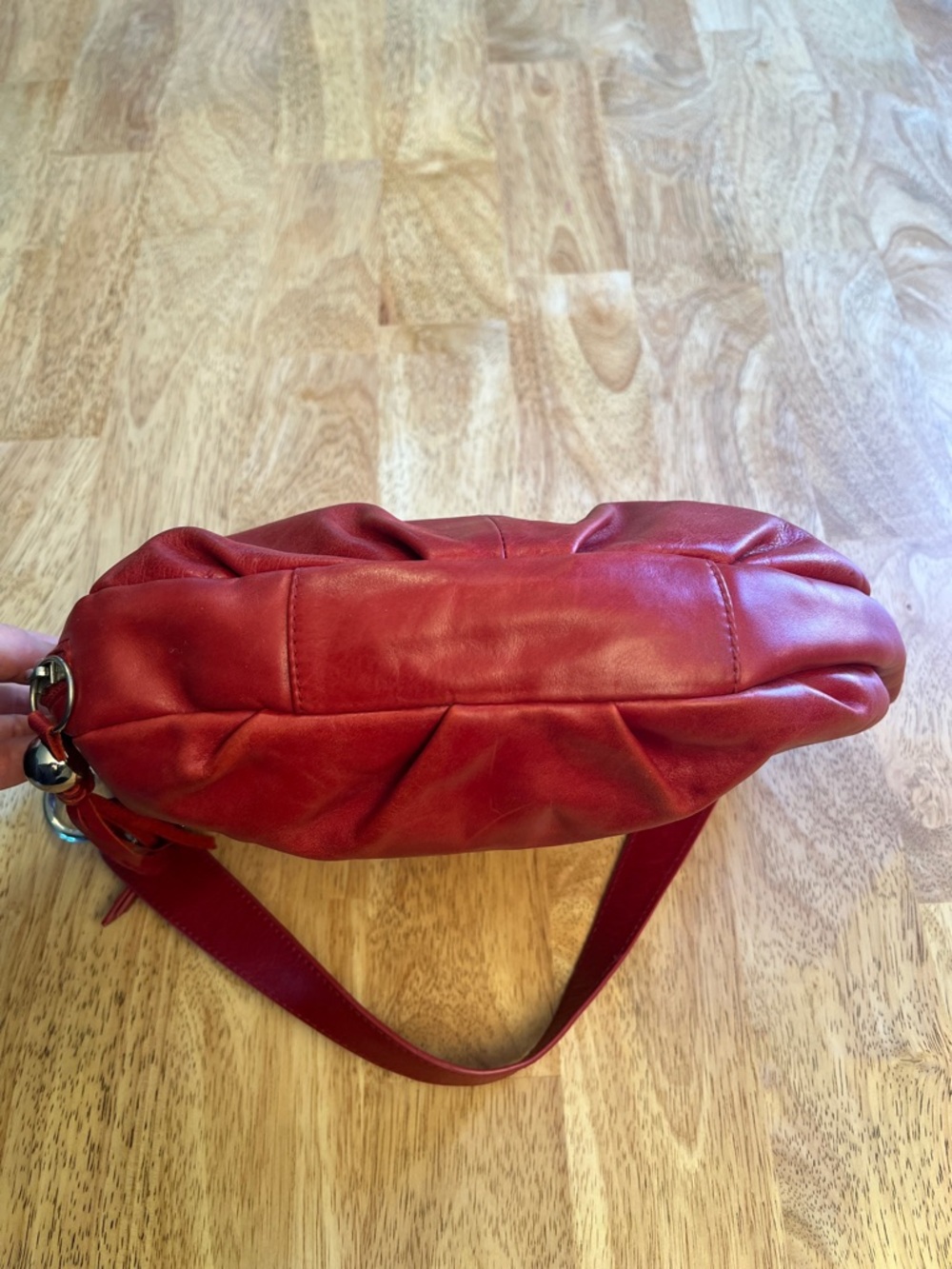 Vintage HOBO Red Leather Shoulder Bag with Side Zipper and Tassel - Picture 7 of 16